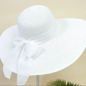 Bow decor straw hat ✨